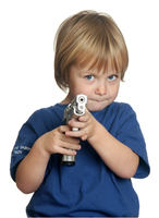 kids-shooting-gun